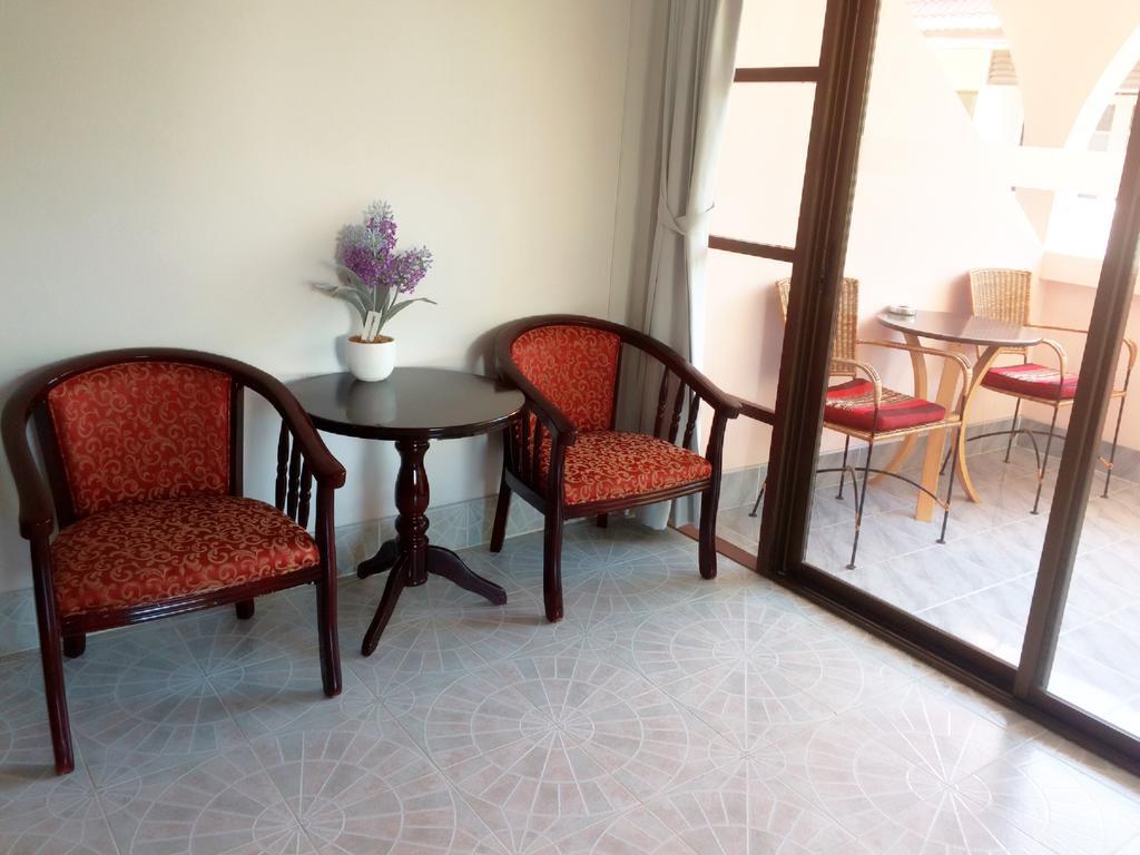 Hua Hin Star Hotel Exterior photo